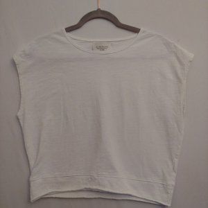 Luminary Fine Collection white sleeveless t-shirt Medium